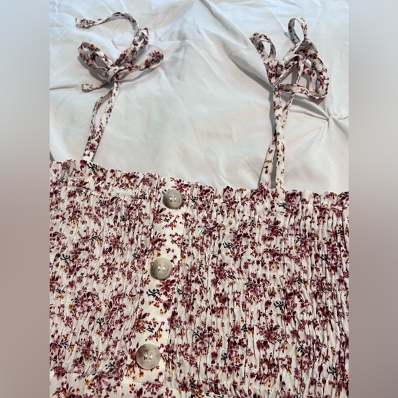 Paper Crane. 2-Piece Floral Top/Skirt Set. - Picture 6 of 8